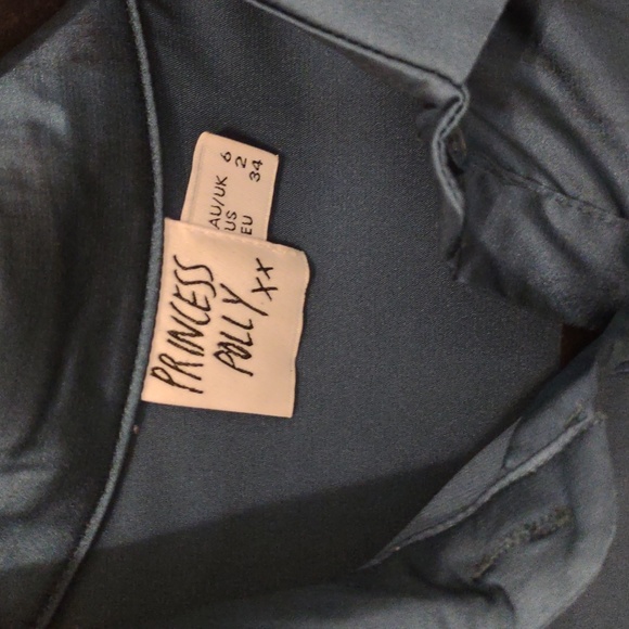 Dress - Picture 2 of 5